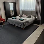 Quarto em Acomodações Particulares Eleven *