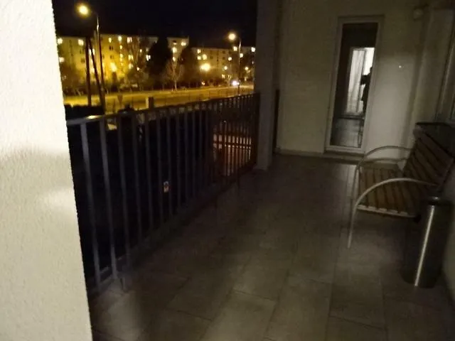 Проживання в сім'ї Eleven *